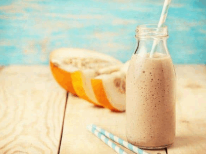 Napsugár Aloe vera smoothie: sárgadinnyés energiabomba